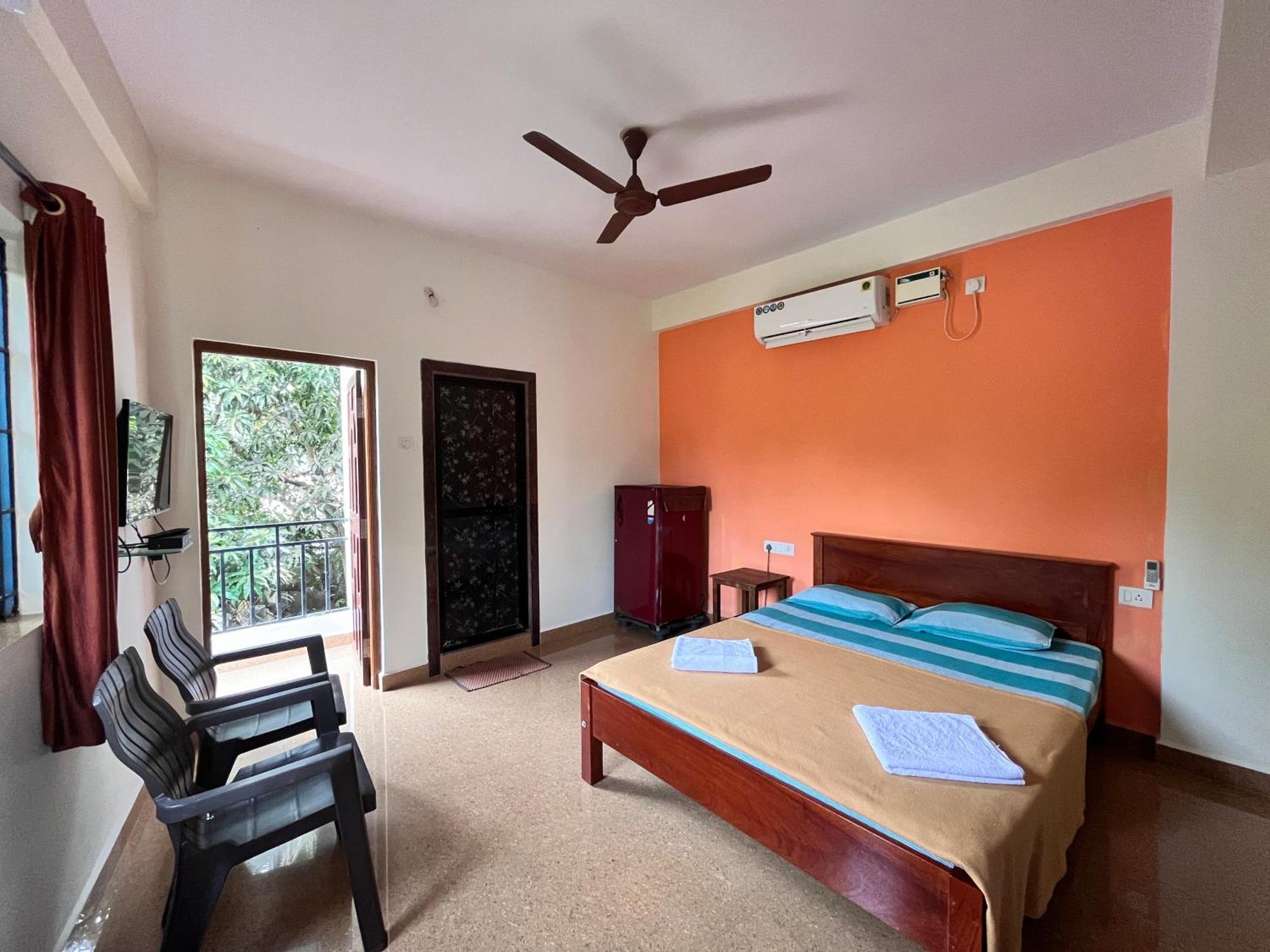 Morjim Sunset Hotel Exterior photo