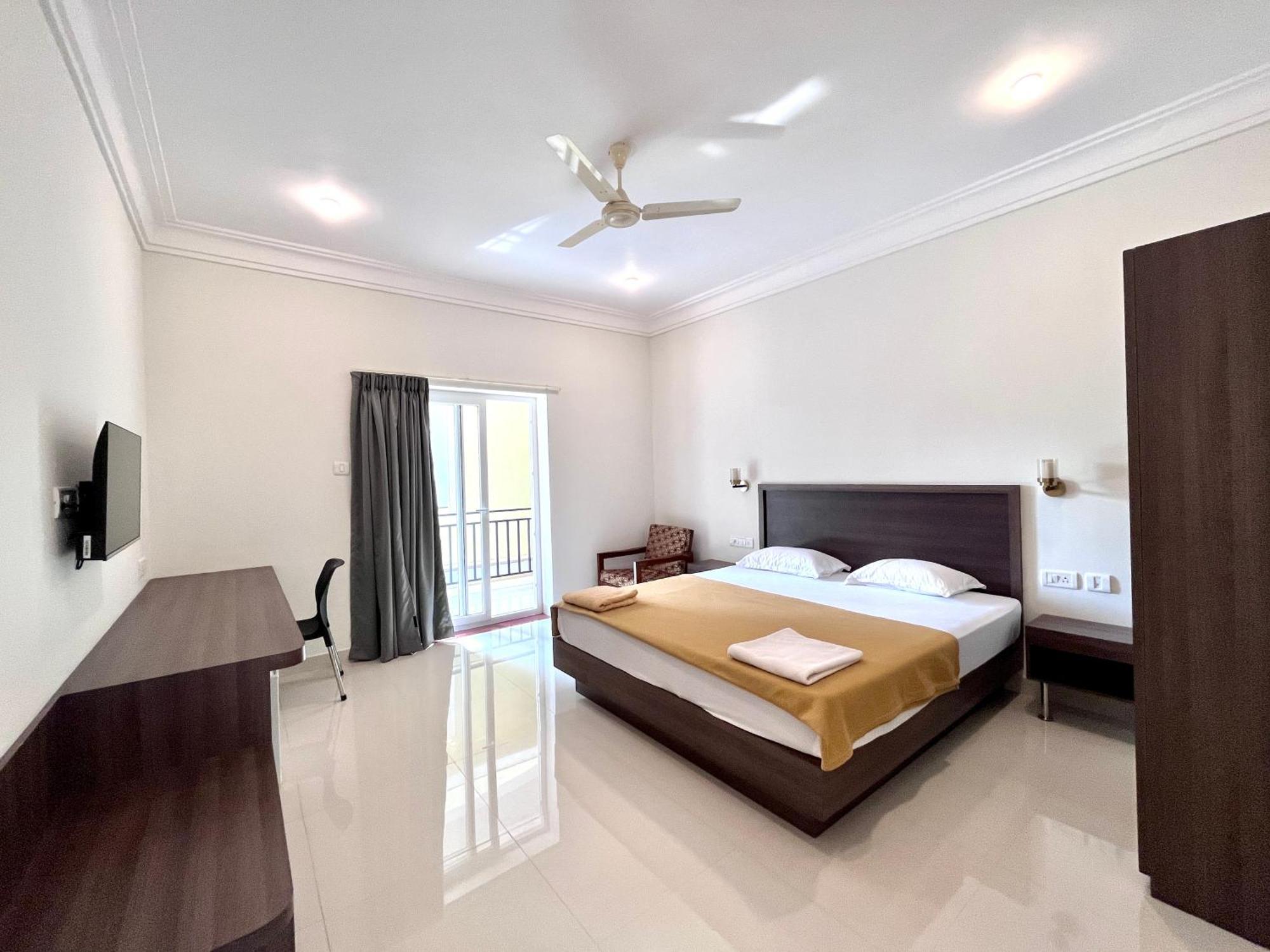 Morjim Sunset Hotel Exterior photo