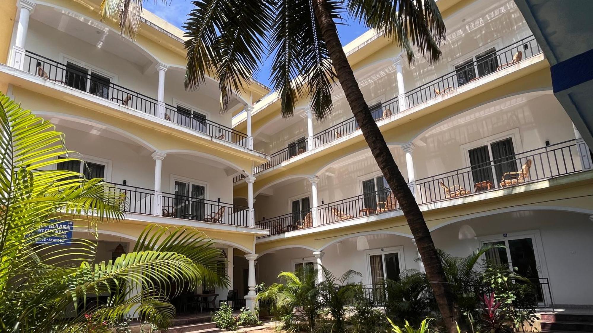 Morjim Sunset Hotel Exterior photo