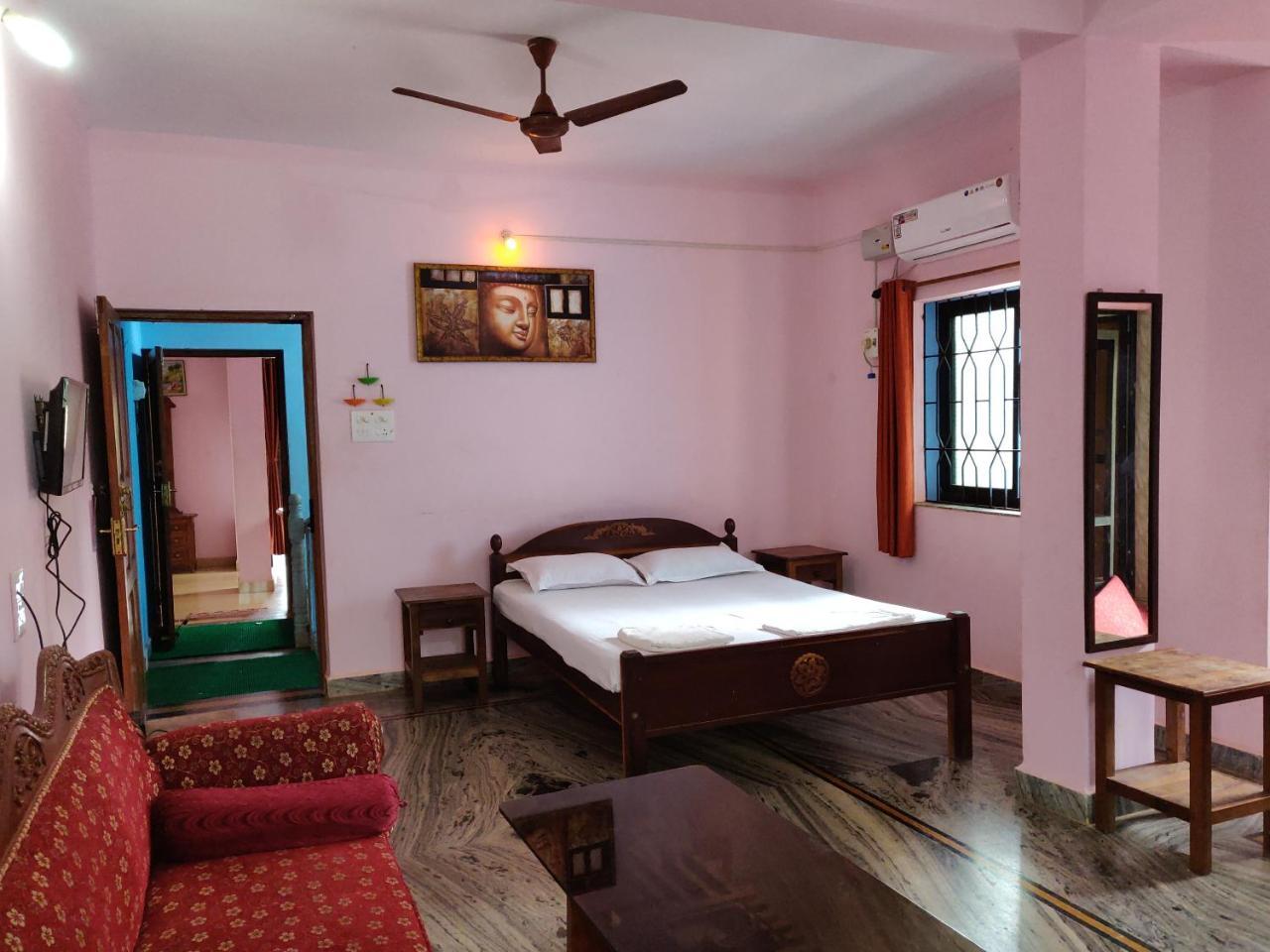 Morjim Sunset Hotel Exterior photo